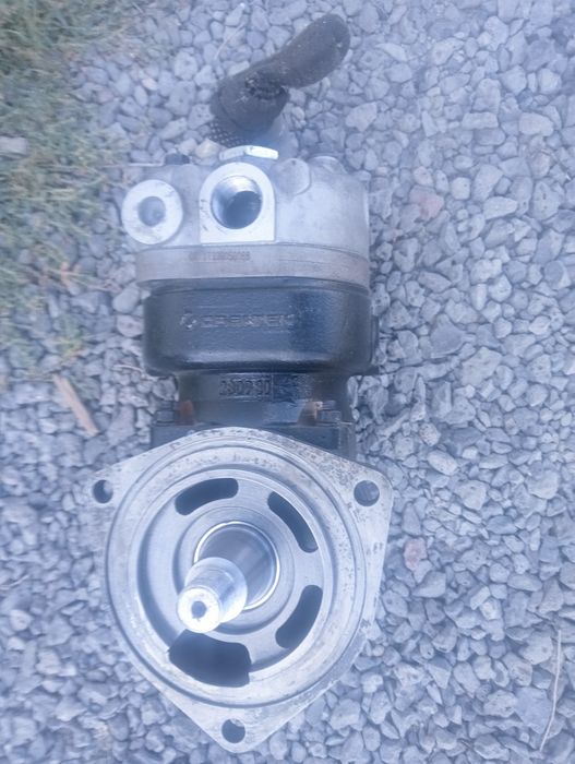 Продам Компрессор на шахман