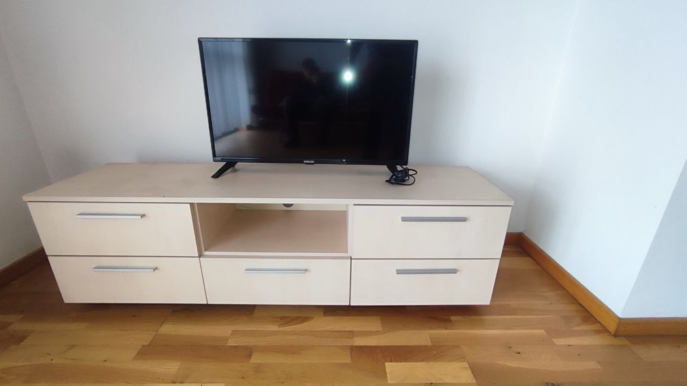 Vând comodă tv 152*45*38