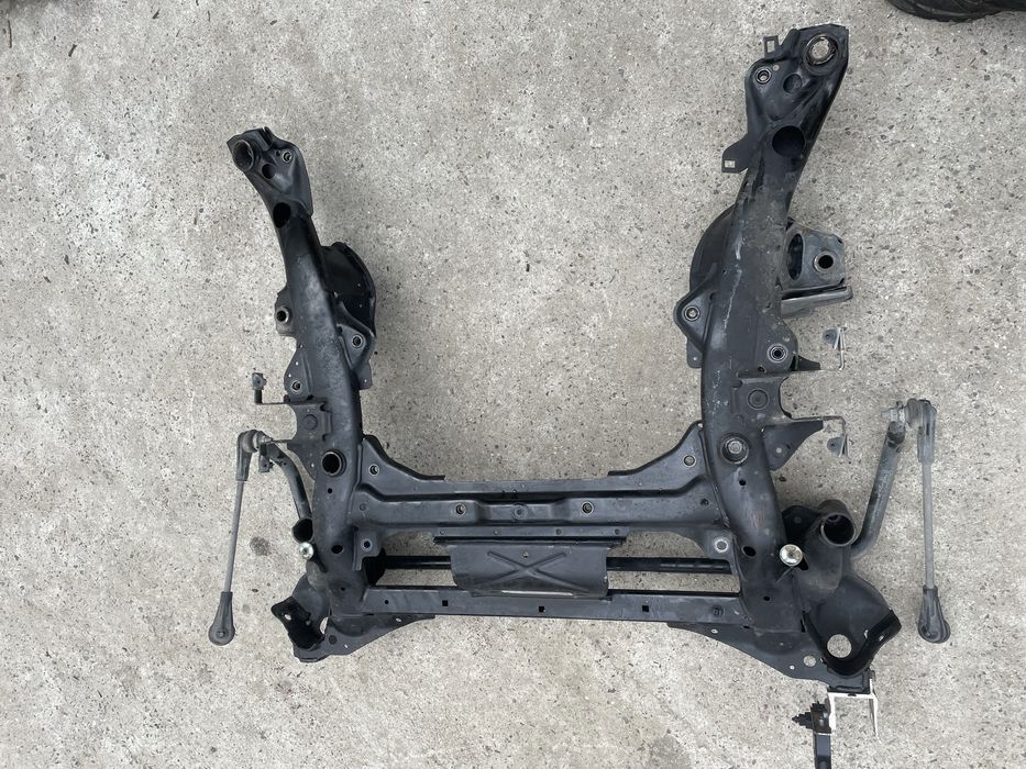 Преден мост БМВ 1,2,3,4 серия 4х4 (preden most bmw f30 xdrive)