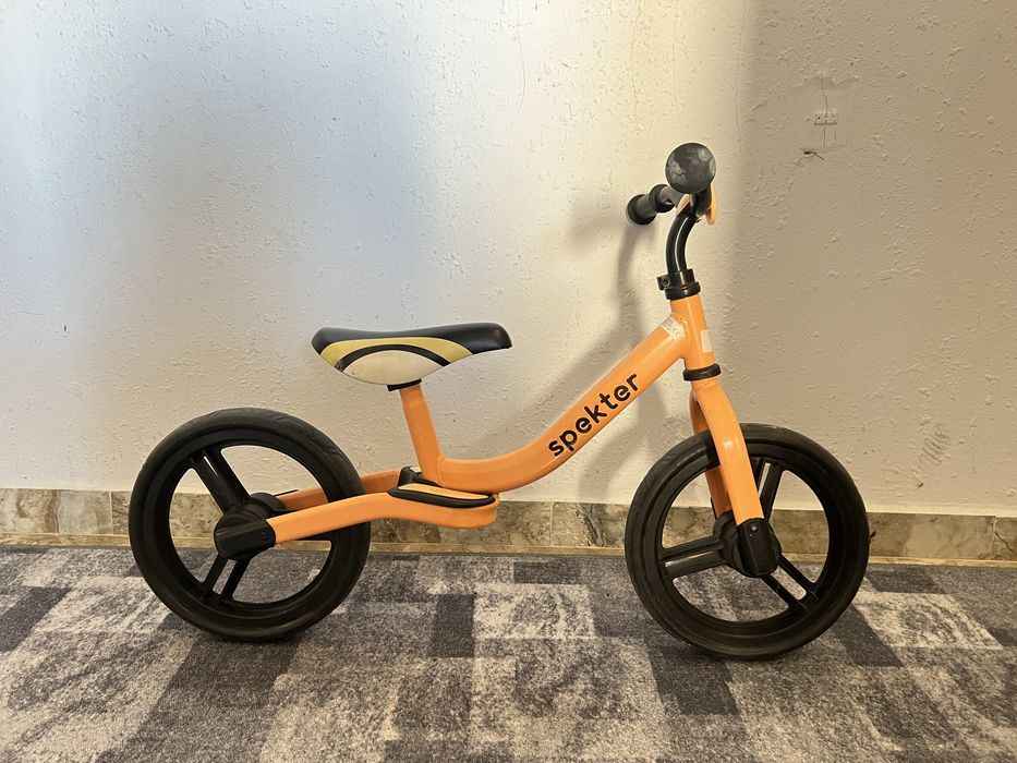 Баланс колело, количка за бутане и триколка