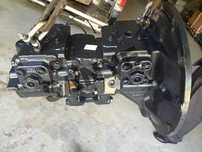 pompa hidraulica excavator komatsu pc400