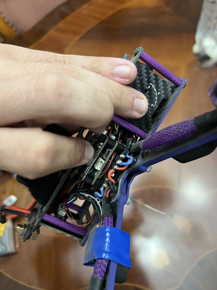 Oferta pachet drona fpv wizzard x220s flysky fs-i6