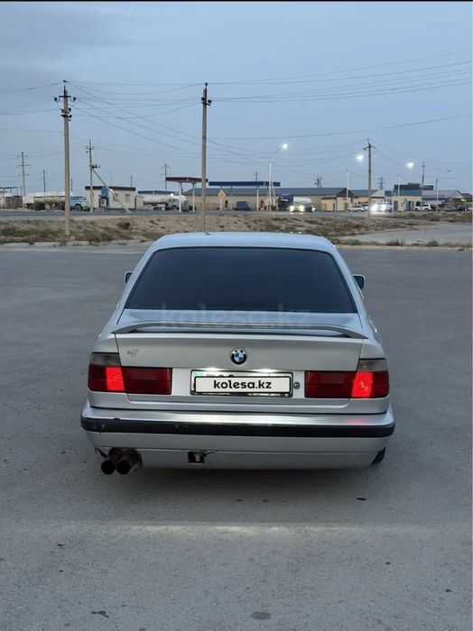 Бмв м3 сатылады кшқандай минусы жоқ салоныкожанныи  жаз