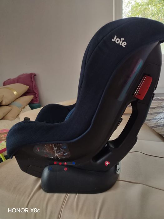 Автокресло Joie почти новое