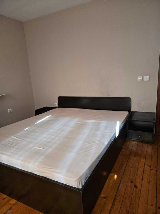 Спалня с гардероб и скрин