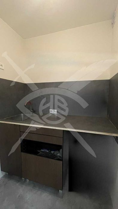 Дава се под наем Едностаен апартамент в София, Център - 30 кв.м за 628.32 € - Снимка #2