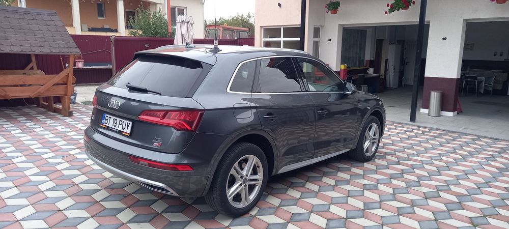 Audy Q5 2000 S Line4x4