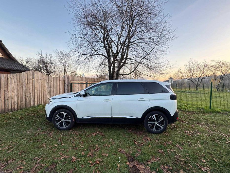 Peugeot 5008 – 2020 – 7 Locuri – Stare Excelentă