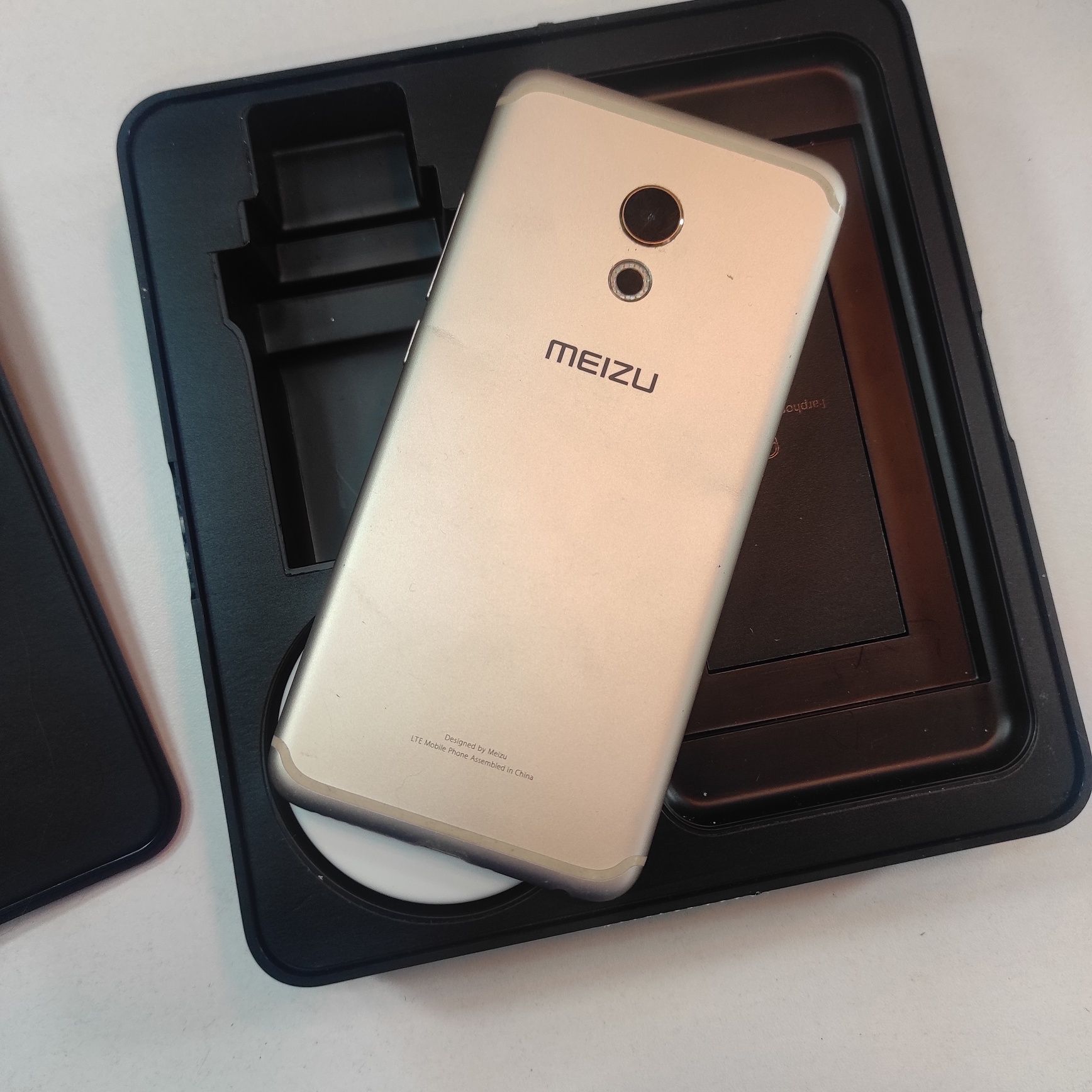 Meizu pro 6  заблокированный