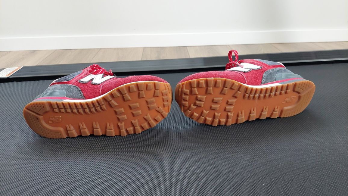 Детски обувки New Balance 33 номер