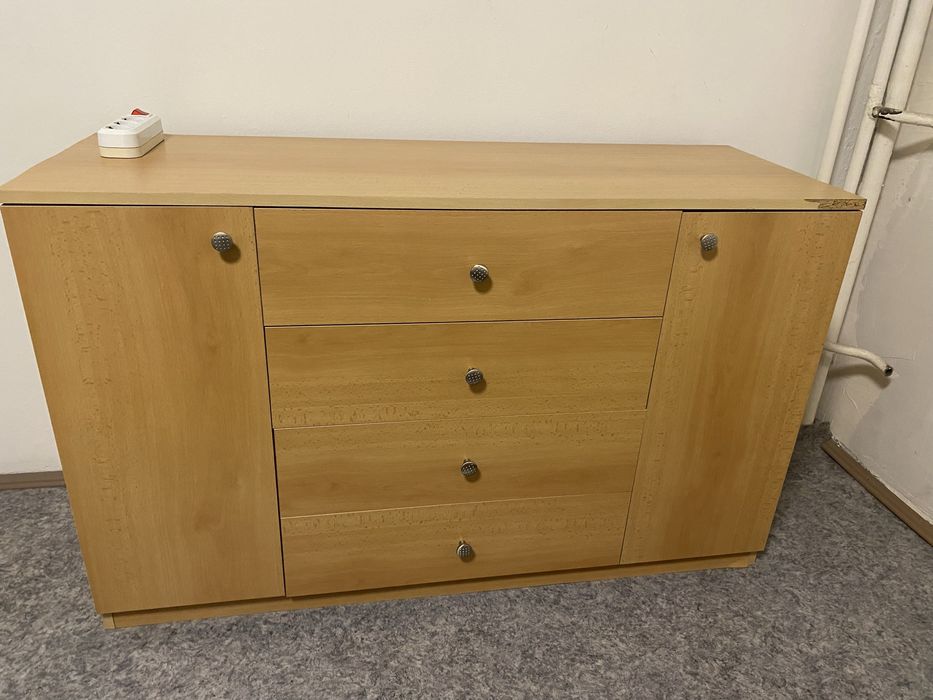 Скрин  с чекмеджета 120/43