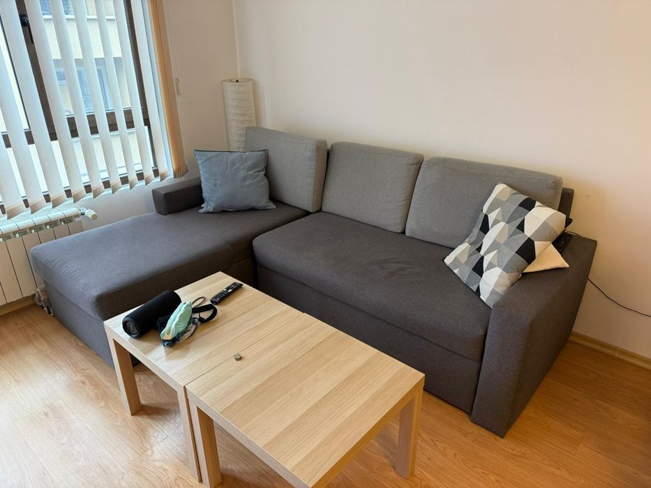 Ъглов диван с лежанка