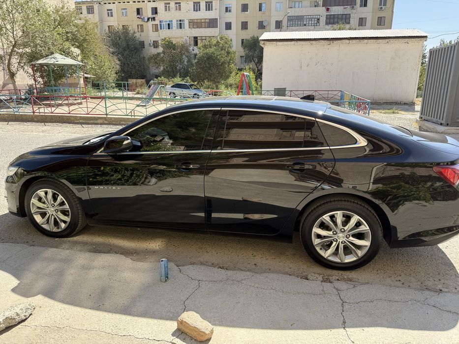 Kraska toza tanirofka bor 4 ta yumshoq balong quyilgan xolati alo dara