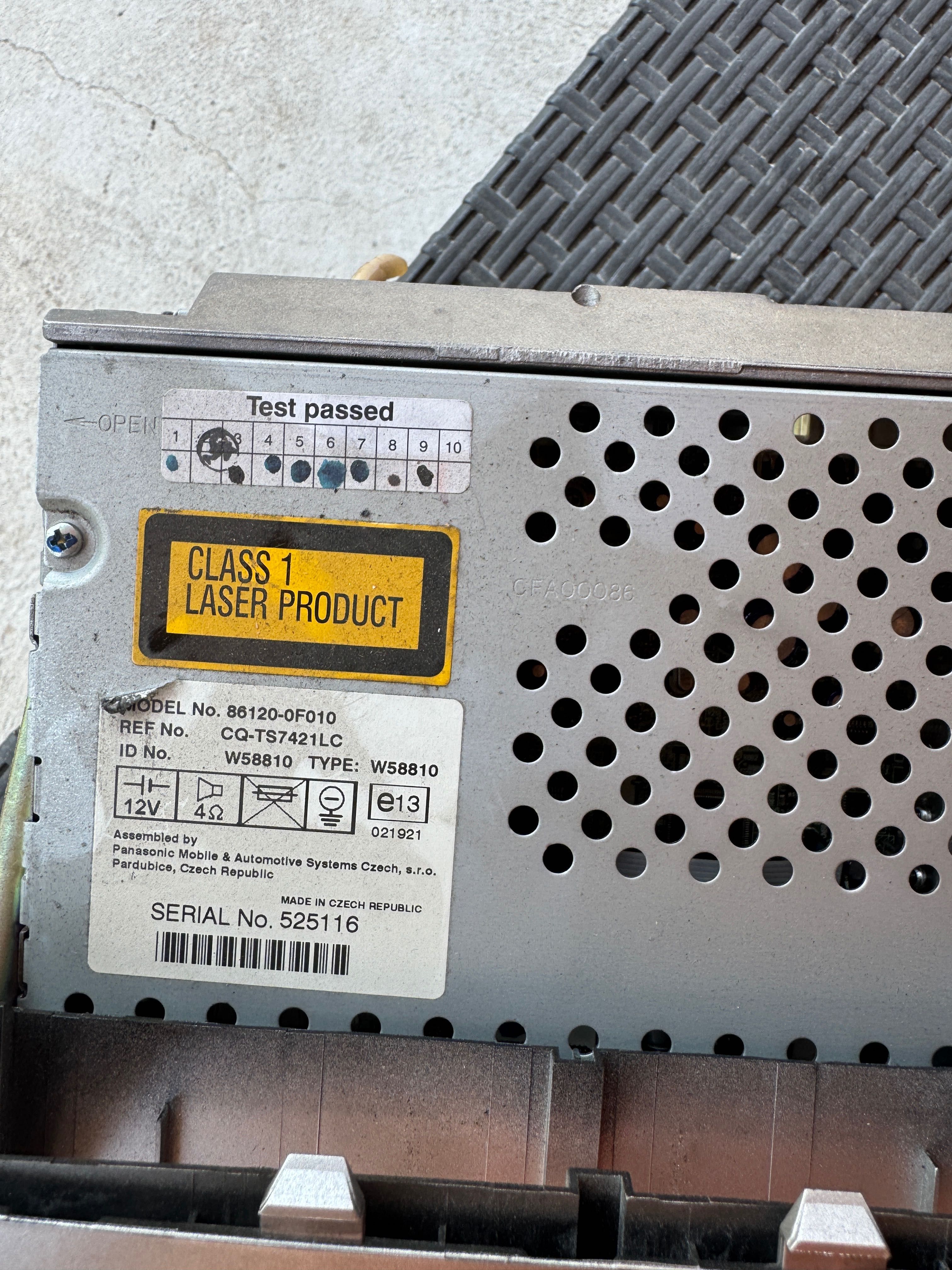 Toyota corolla verso 2003-2009 CD