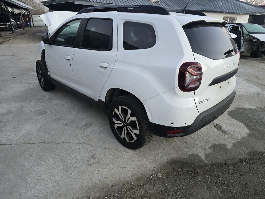 Dacia Duster 11/2023 Blue 1.5 DCI 6 trepte Navi clima Scaune incalzite