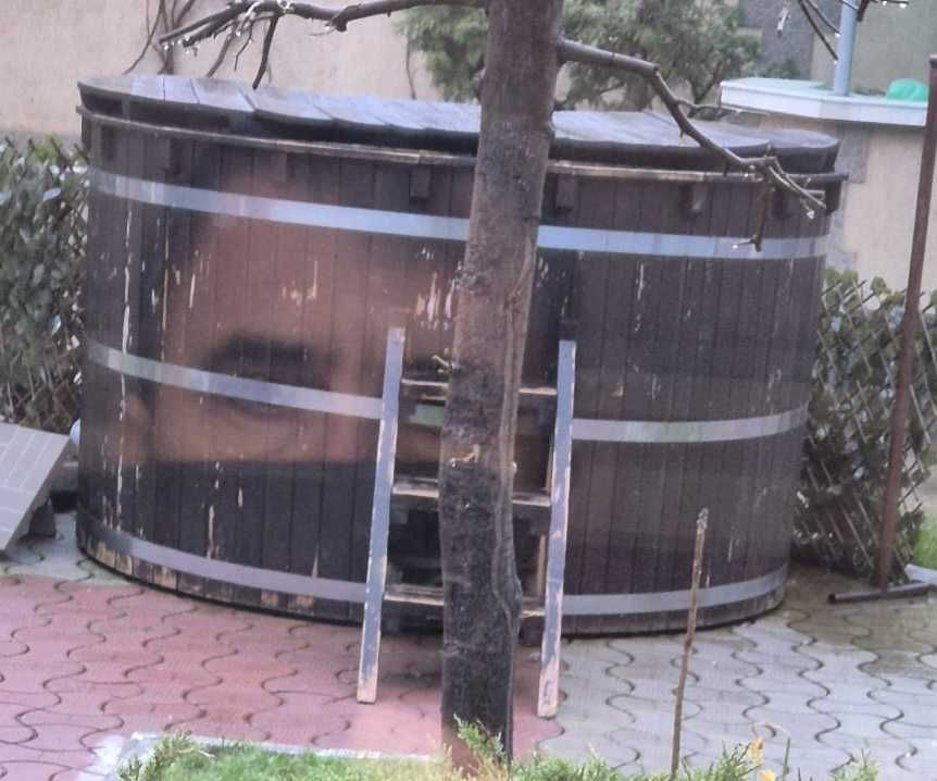 Ciubar de 12 persoane cu incalzire si filtru!