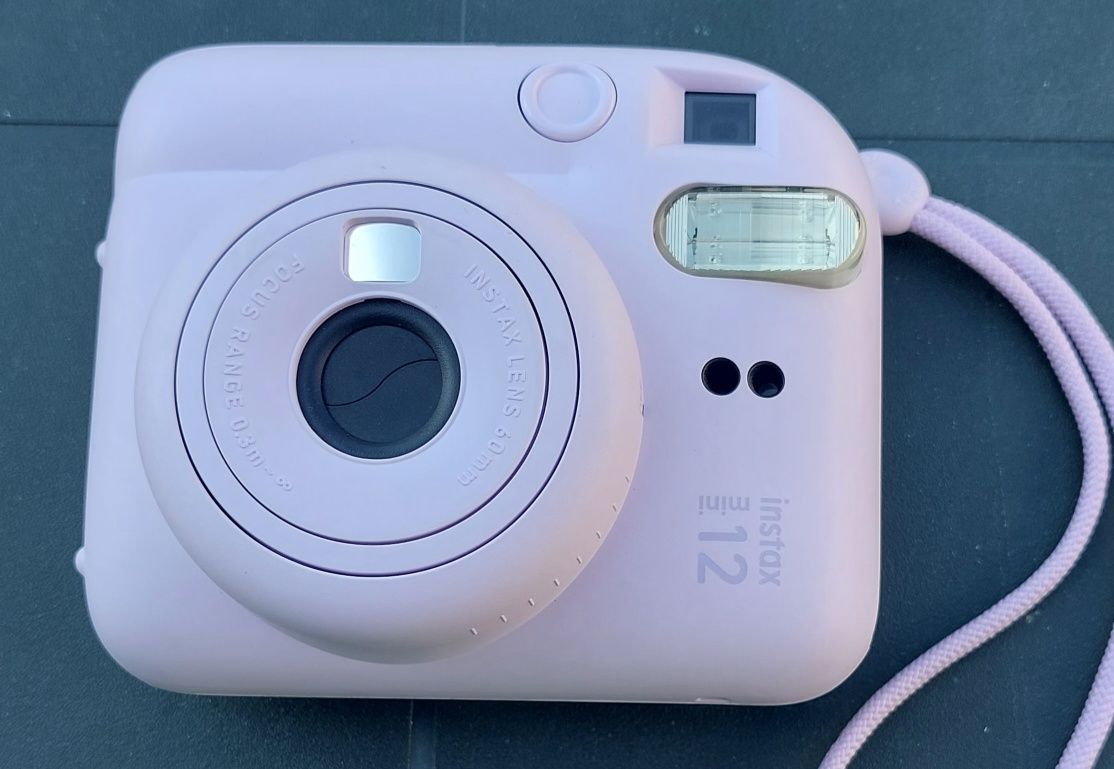 Фотоапарати MINOLTA VECTIS 300L APS, сребърен и Fuji  моментен
