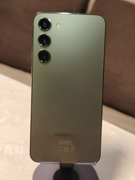 Samaung Galaxy s23 plus