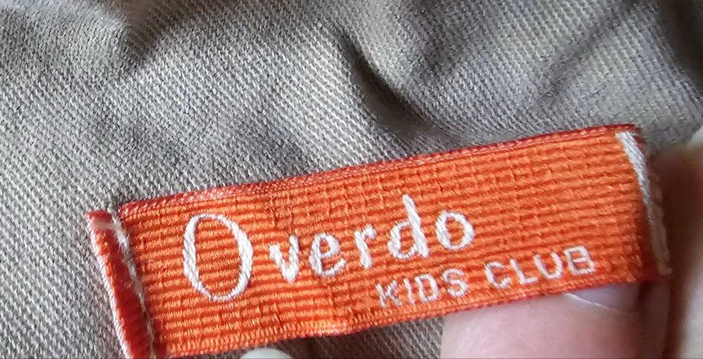 Комбинезон на мальчика на 9 мес.