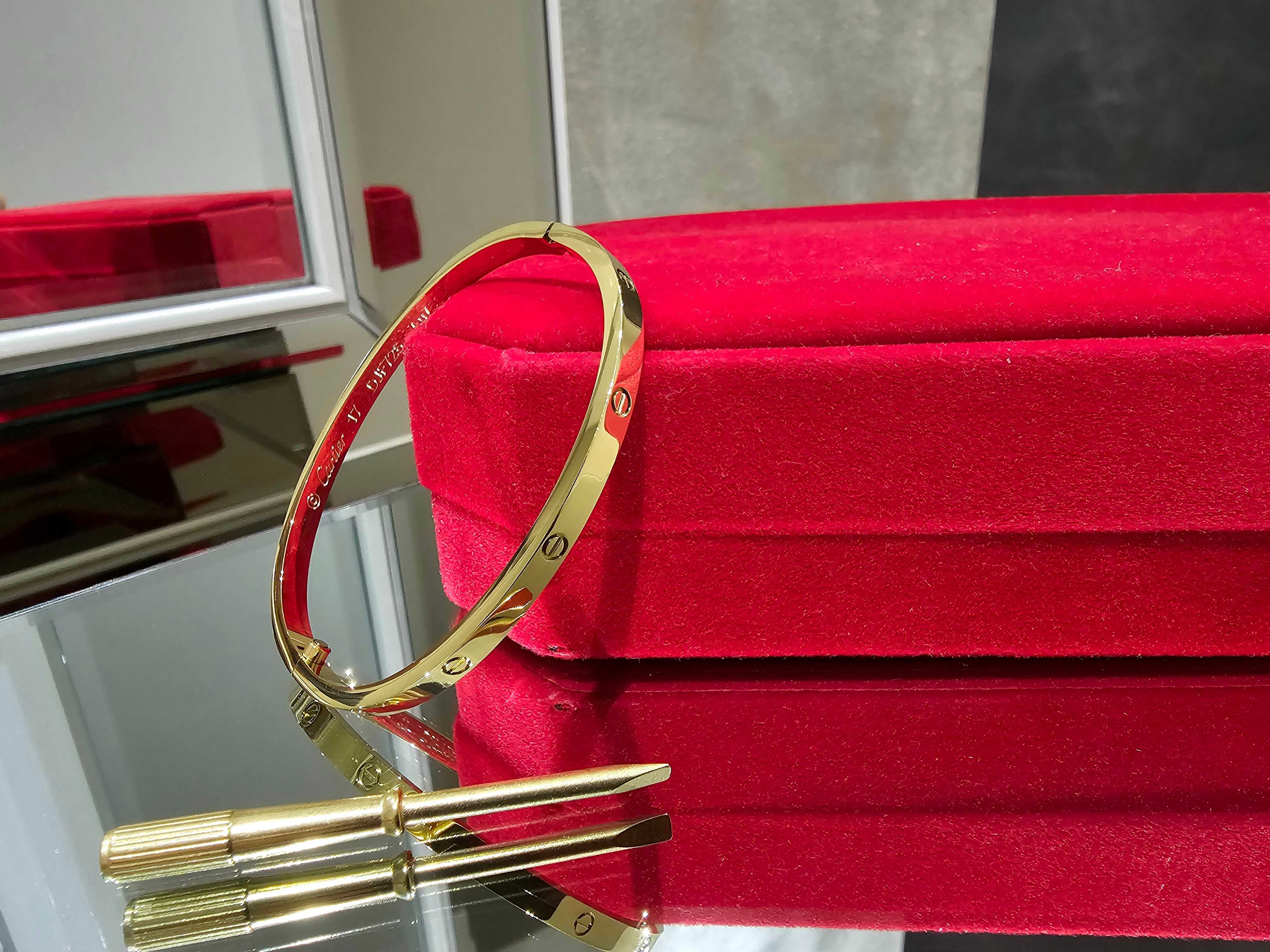 CARTIER Love Gold Classic Small Model Гривна с Отверка