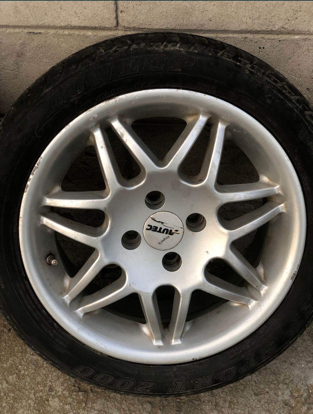 Vand jante cu totul! 195/50 R15