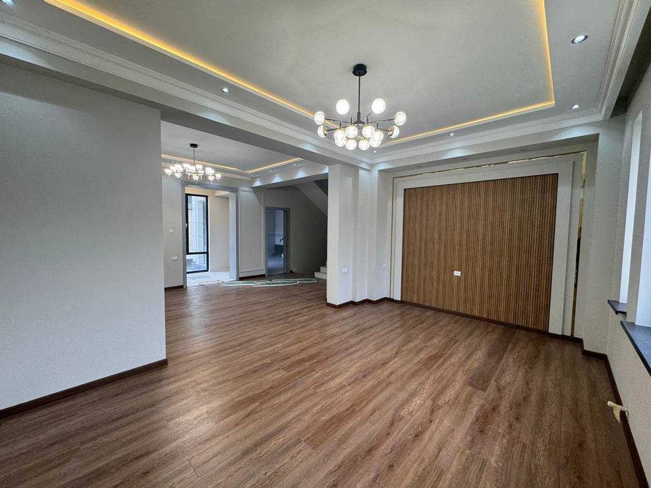 Аренда дома в центре ресторан МОНА Педагогическая 5000у.е