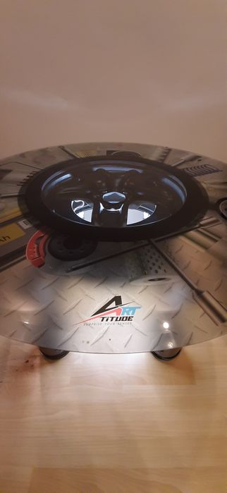 Vând masa de sticla