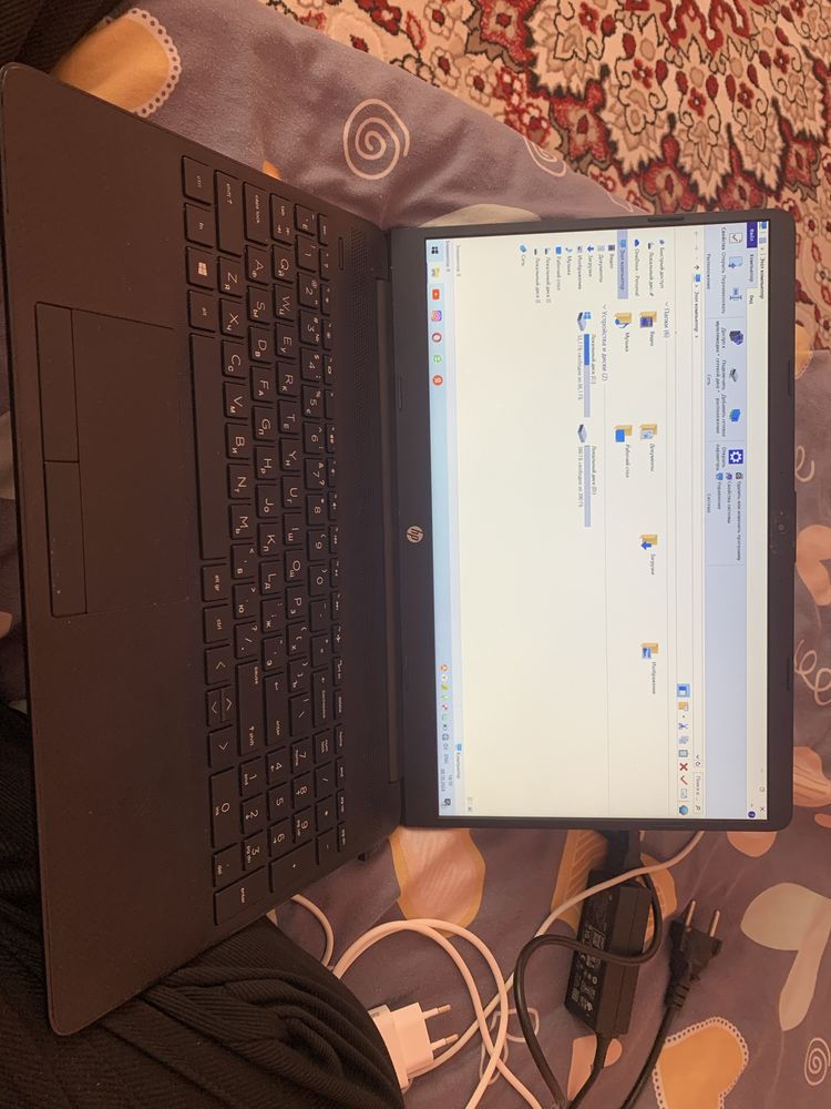 Hp windovs 10 intel caleron 4gb 512gb