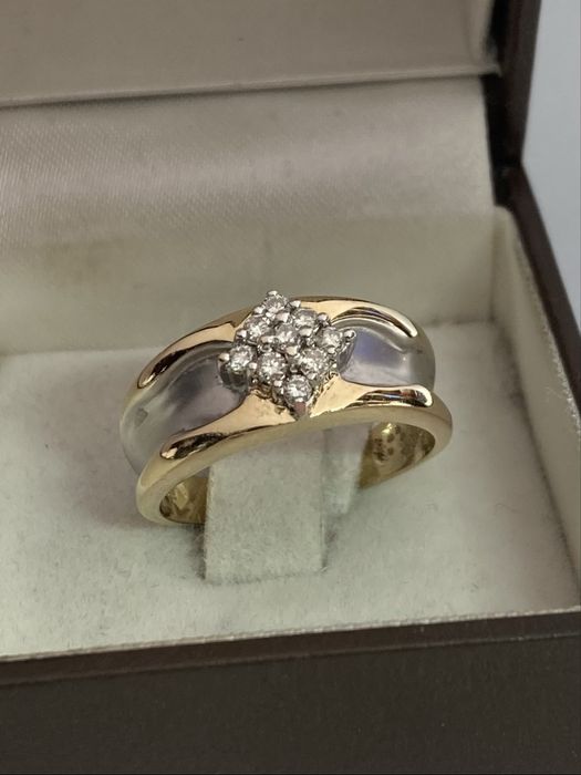 Inel aur cu diamante 0.25ct