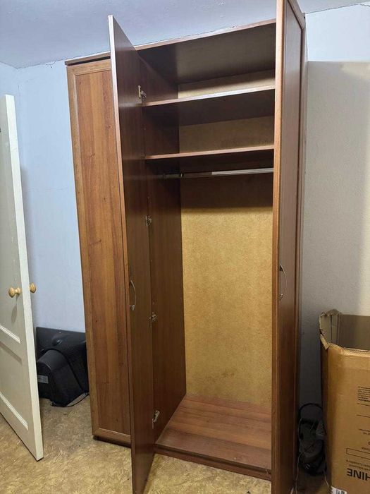 Продам шкаф 20 000, самовывоз