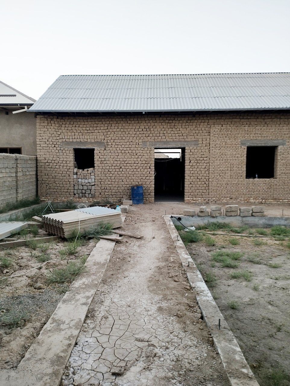 Uchastka , xovli sotiladi 36999$