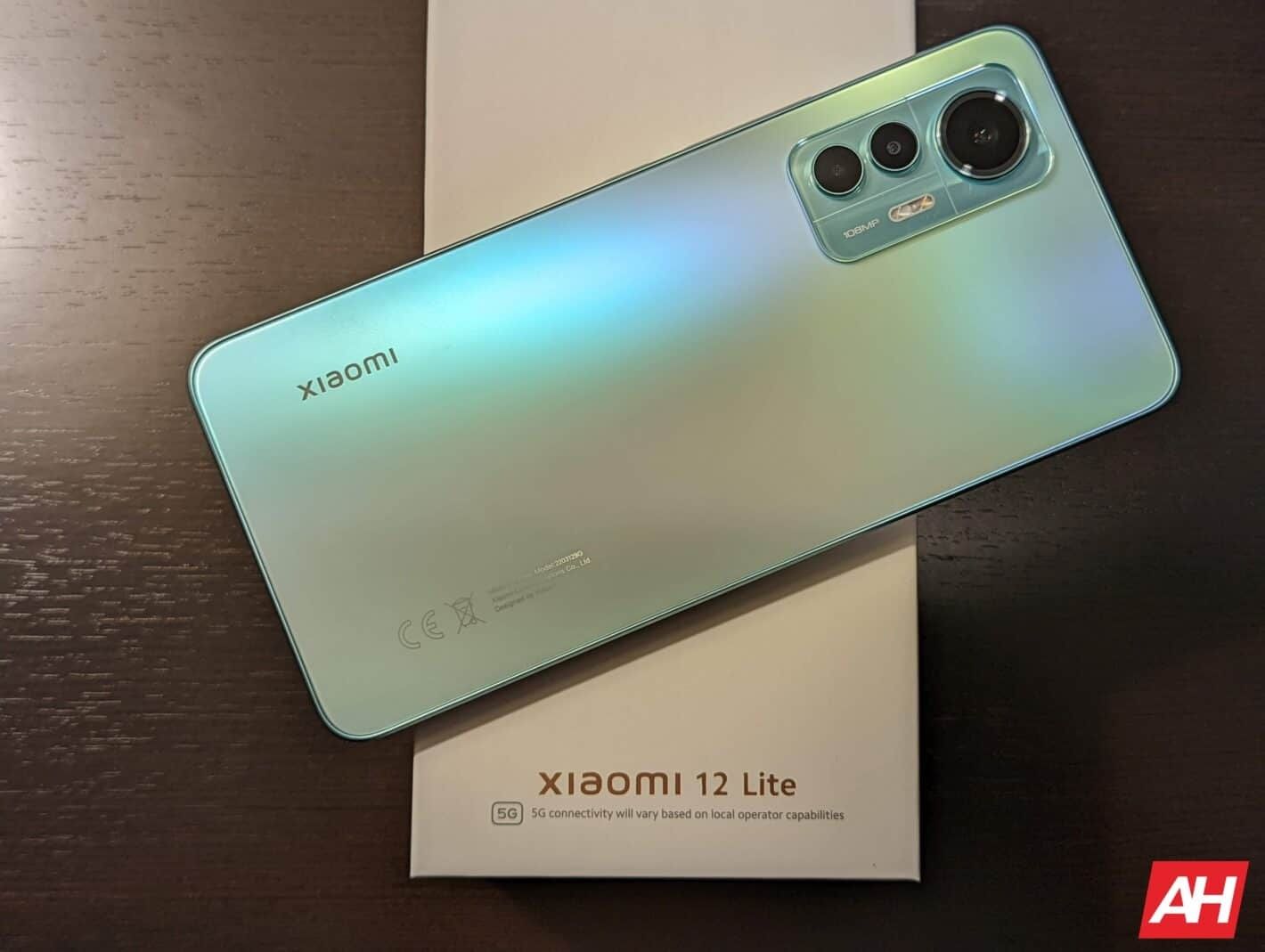 Продаётся XIAOMi 12 LITE