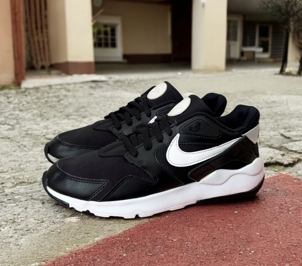 Nike LD Victory ”White Black” (42) Маратонки