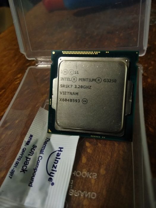 Процессор Intel Pentium G3250 Haswell ( 3200MHz, LGA1150, L3 3072Kb)
