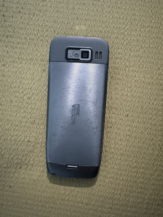 Nokia E52 imeidan o’tgan