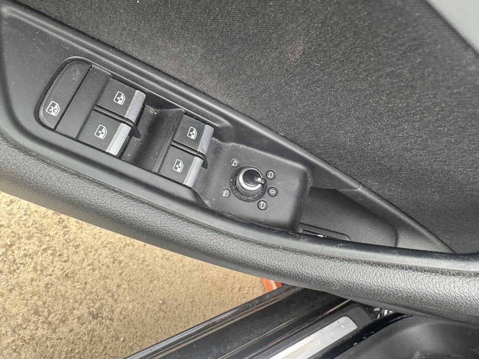 Oglinda stanga dreapta audi a4 b8 rabatare electrica incalzite ly9b