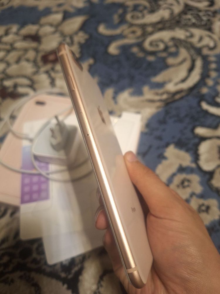Iphone 8 plus b/u