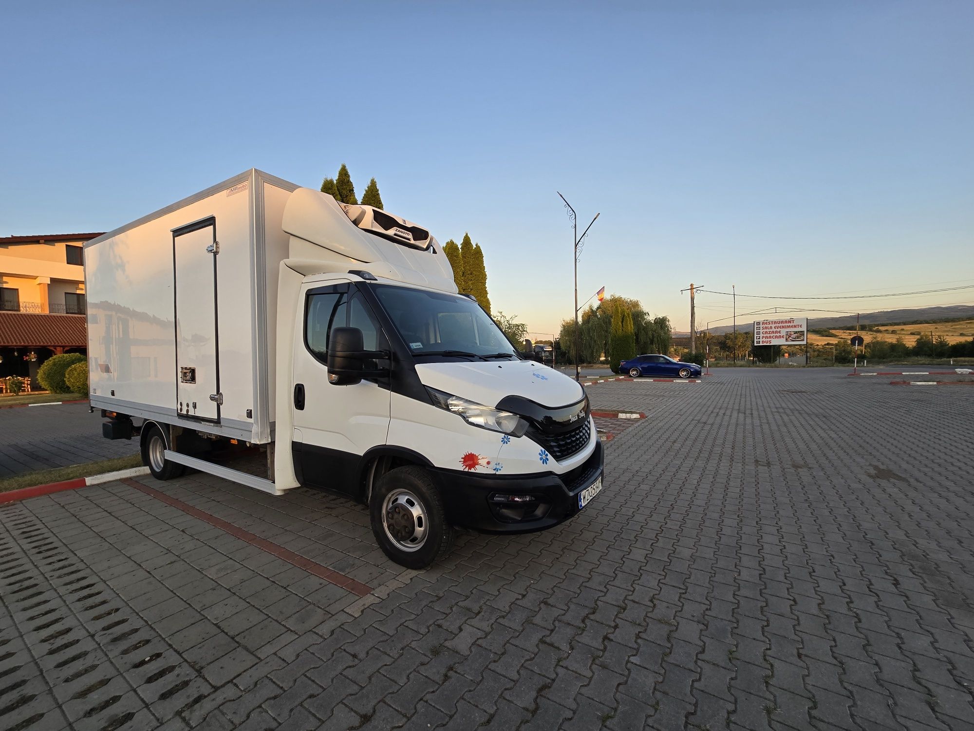 Iveco daily lift frigorific  35 c18 8 euro paleti