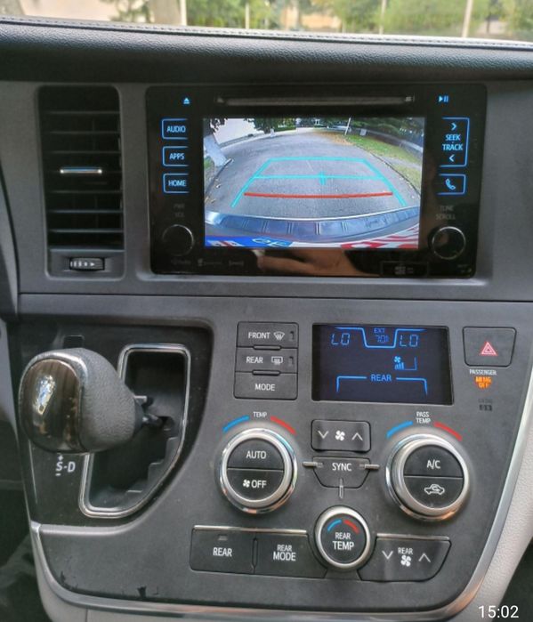 Продам минивэн Toyota Sienna XLE