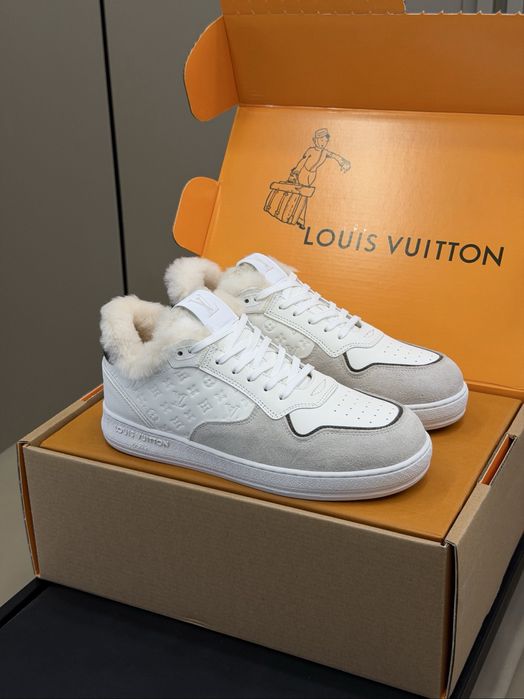 Adidasi Louis Vuitton , calitate premium , pe comanda , noi , 37