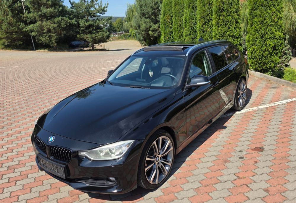 BMW Seria 3 Touring F31 – 2013 – Cutie automată -Panoramic