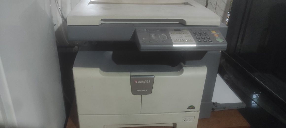 МФУ Принтер, копир, сканер Toshiba E-Studio 163