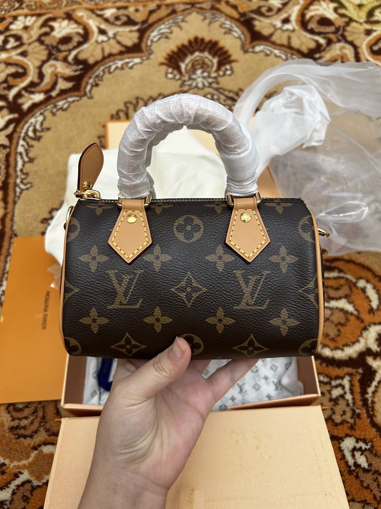 LV speedy nano Сумка