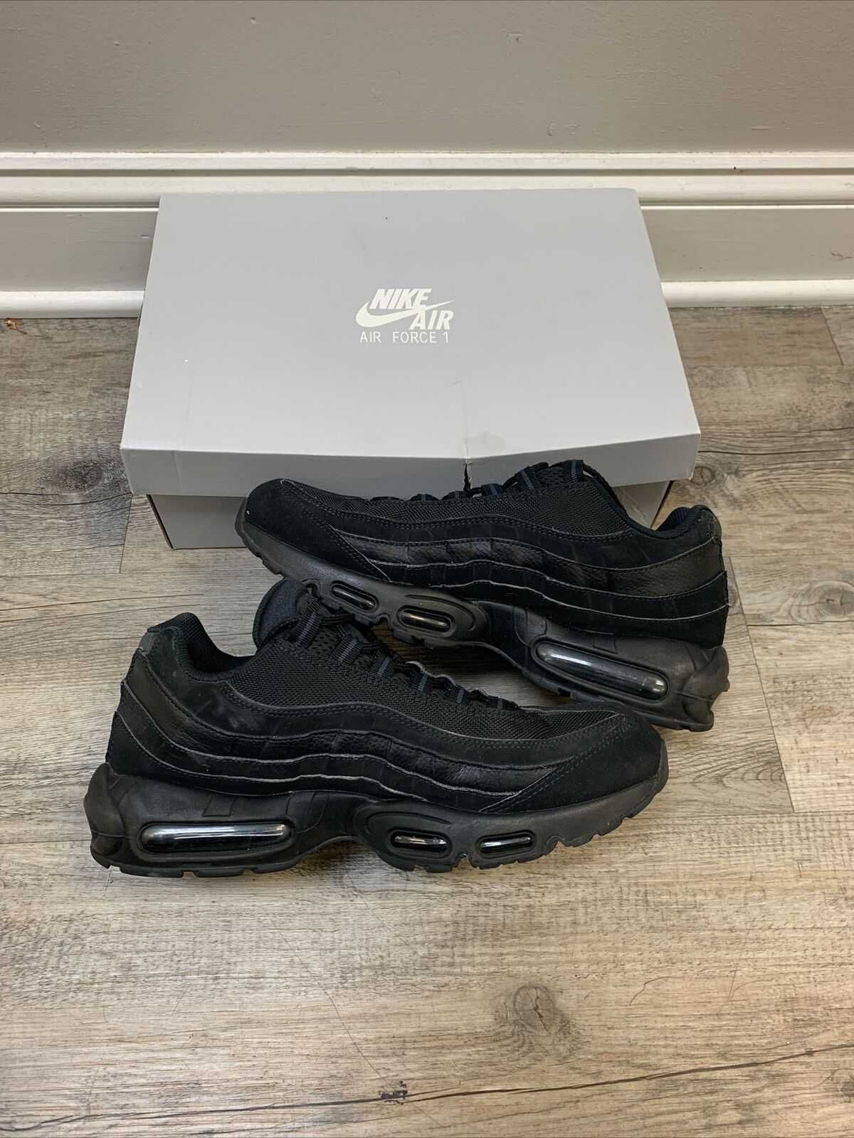 НОВИ Nike Air Max 95 Tripple Black - 36-46