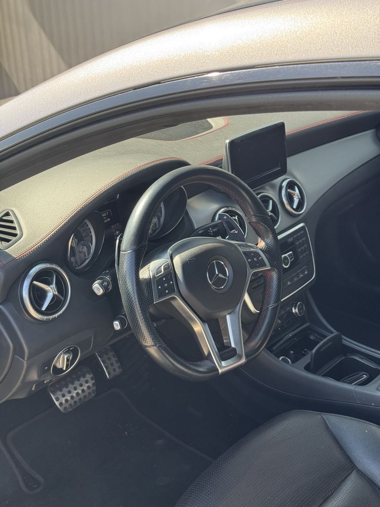 Mercedes cla 200 1.6 turbo AMG Pack