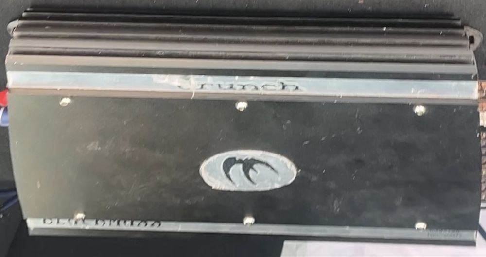 Pioneer TS-300D4 1400W субуфер + кутия + усилвател Blackmaxx 1000w