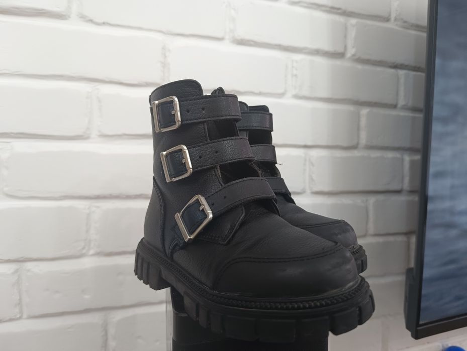 Черни боти за момиче 30номер