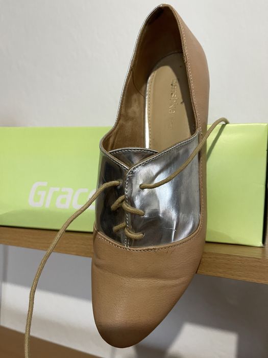 Pantofi comozi,deosebiti la un pret simbolic !!!