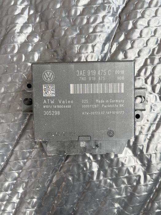 Contact / Modul PDC / Bloc lumini VW Passat B7