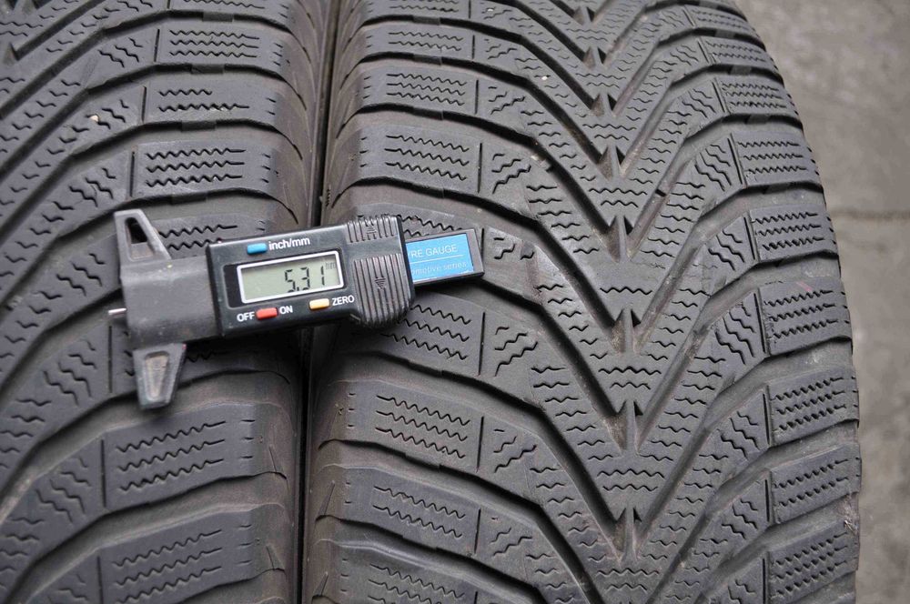 SET 2 Anvelope Iarna 205/60 R16 VREDESTEIN Snowtrac 5